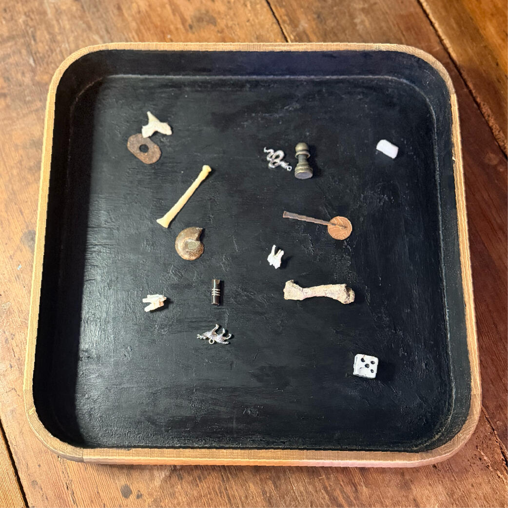 Cast and Ask - The tray, cast Handmade age-waxed casting tray holding charms and bones, Cast & Ask castulum by WMFrewolfe